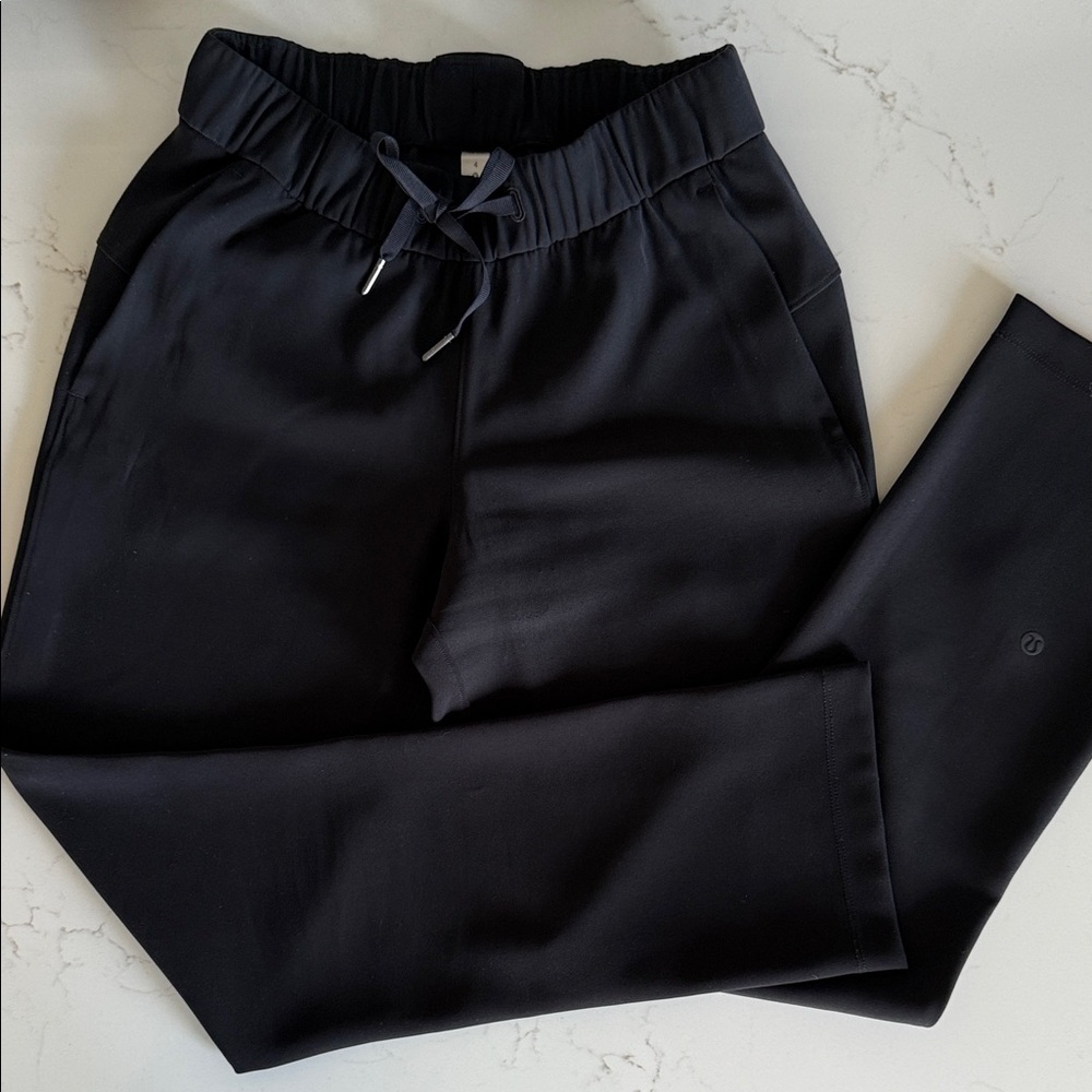 lululemon athletica Black Ankle Pants